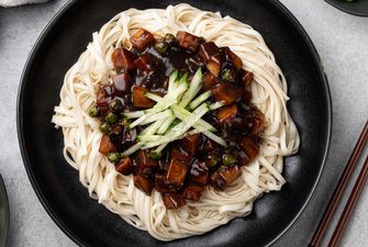 Jajangmyeon | 자장면