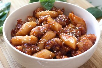 Popcorn Chicken with rice  cake